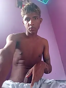 Mack tom online show from December 17, 2025, 3:07 pm