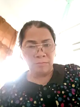 Snapshot of small-house123 chatting on November 8, 2025, 8:25 am small-house123 online show from November 8, 2025, 8:25 am