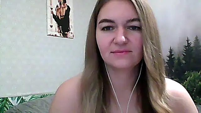 CandyOLimeX online show from December 3, 2025, 10:08 pm