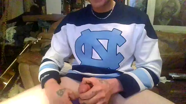 Snapshot of jigglethaypussi chatting on February 1, 2026, 2:10 am jigglethaypussi online show from February 1, 2026, 2:10 am