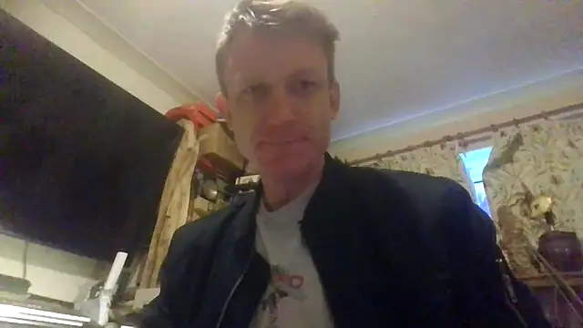 Snapshot of jigglethaypussi chatting on February 7, 2026, 2:10 pm jigglethaypussi online show from February 7, 2026, 2:10 pm