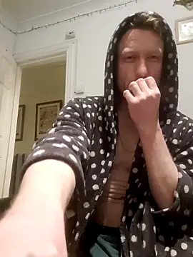 Snapshot of jigglethaypussi chatting on March 5, 2026, 6:42 am jigglethaypussi online show from March 5, 2026, 6:42 am