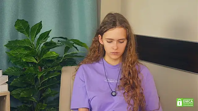 ErynTing online show from November 6, 2025, 9:43 am