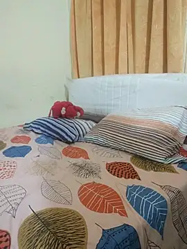 mouni499 online show from April 2, 2026, 5:43 pm