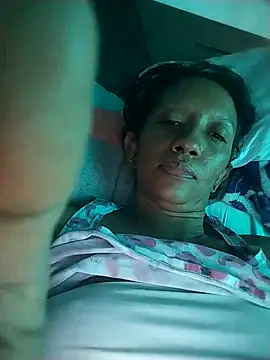 Snapshot of Aaliya_BigBoobs_ chatting on November 1, 2025, 7:05 pm Aaliya BigBoobs online show from November 1, 2025, 7:05 pm