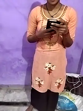 Hina baby3 online show from November 5, 2025, 2:17 pm