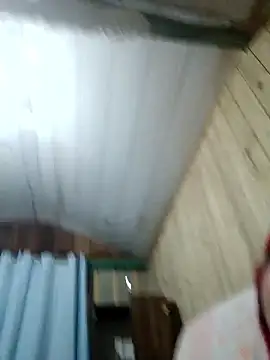 Snapshot of ruiviinhaah chatting on January 19, 2026, 12:42 pm ruiviinhaah online show from January 19, 2026, 12:42 pm