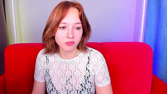 Snapshot of RikkiChoco chatting on November 4, 2025, 1:27 am RikkiChoco online show from November 4, 2025, 1:27 am