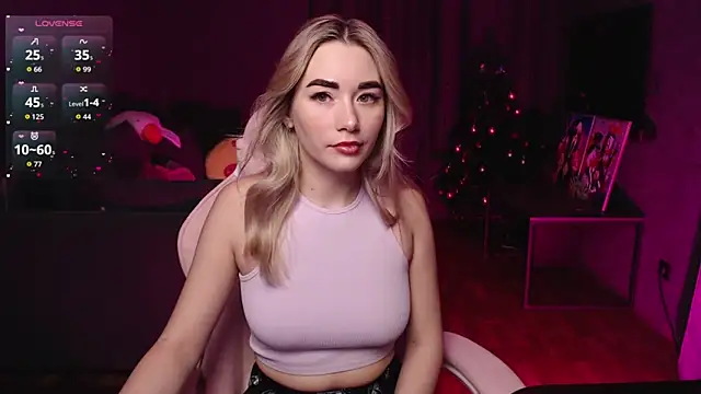 Rosie Mac online show from December 22, 2025, 1:57 am