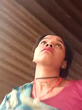 Snapshot of Rakhi_singh chatting on November 10, 2025, 10:14 am Rakhi singh online show from November 10, 2025, 10:14 am