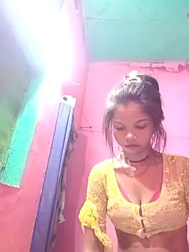 Snapshot of Rakhi_singh chatting on November 12, 2025, 10:52 pm Rakhi singh online show from November 12, 2025, 10:52 pm