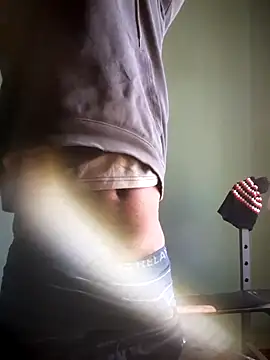 annifuck13 online show from July 6, 2026, 12:24 pm