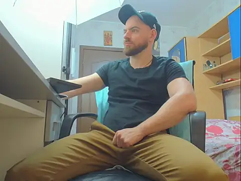 Ryanstone  online show from January 10, 2026, 5:42 am