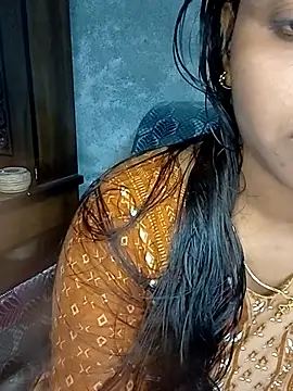 Snapshot of Neha533 chatting on November 7, 2025, 6:19 pm Neha533 online show from November 7, 2025, 6:19 pm