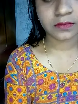 Snapshot of Neha533 chatting on November 11, 2025, 6:19 pm Neha533 online show from November 11, 2025, 6:19 pm