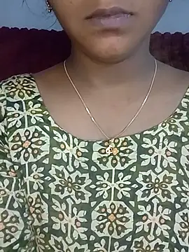 Snapshot of Neha533 chatting on June 18, 2026, 5:50 pm Neha533 online show from June 18, 2026, 5:50 pm