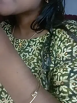 Snapshot of Neha533 chatting on June 20, 2026, 8:11 pm Neha533 online show from June 20, 2026, 8:11 pm