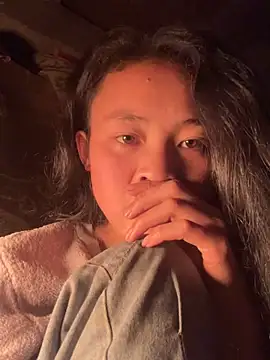 Li ve online show from February 9, 2026, 1:15 pm