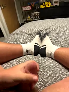 Snapshot of ChubbyBrit chatting on November 4, 2025, 7:29 am ChubbyBrit online show from November 4, 2025, 7:29 am