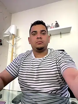 Dante Valcur online show from November 10, 2025, 12:37 pm