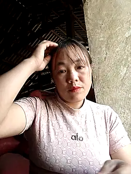 Snapshot of Sara_pusyy chatting on April 13, 2026, 5:02 am Sara pusyy online show from April 13, 2026, 5:02 am