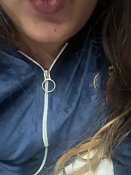 Angel-pune001 online show from December 17, 2025, 12:22 pm