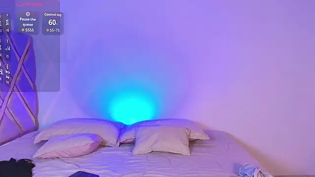 Eiden Blake online show from April 28, 2026, 10:53 am