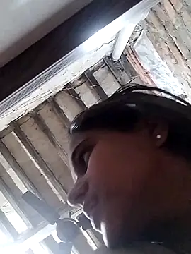 Hot-Couple26 online show from November 12, 2025, 5:57 pm