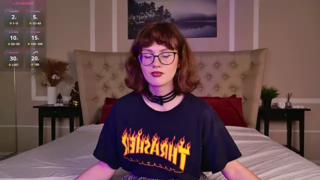 KathleenDioiz online show from November 5, 2025, 5:02 pm