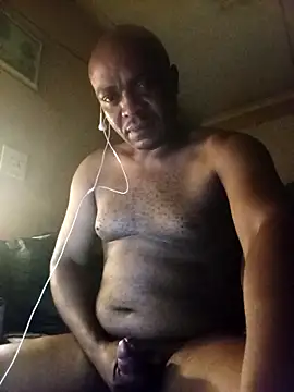 Snapshot of BBC-KING-100 chatting on February 27, 2026, 10:54 pm BBC-KING-100 online show from February 27, 2026, 10:54 pm