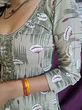 Snapshot of Neha_rani78 chatting on April 27, 2026, 12:52 am Neha rani78 online show from April 27, 2026, 12:52 am