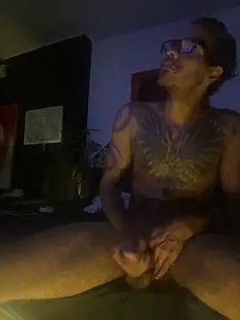 Snapshot of Antoniobiague chatting on April 9, 2026, 12:10 am Antoniobiague online show from April 9, 2026, 12:10 am