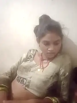 Snapshot of Jooli_cuty chatting on November 7, 2025, 5:35 pm Jooli cuty online show from November 7, 2025, 5:35 pm