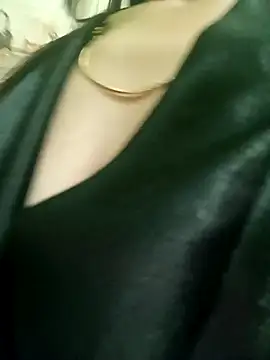 Saniya76 online show from March 1, 2026, 5:04 pm