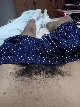 UNCLEZESTYY online show from March 16, 2026, 1:00 am