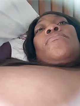 Snapshot of Fiery_QueenTivisay777 chatting on November 9, 2025, 9:18 am Fiery QueenTivisay777 online show from November 9, 2025, 9:18 am