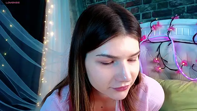 WilmaJohnson online show from February 22, 2026, 6:57 am