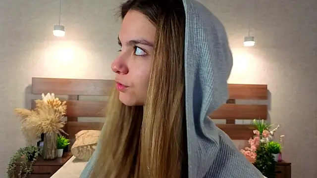 Snapshot of MargieDavidson chatting on February 5, 2026, 8:41 am MargieDavidson online show from February 5, 2026, 8:41 am