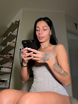 Snapshot of VickyM99 chatting on February 1, 2026, 10:14 am VickyM99 online show from February 1, 2026, 10:14 am