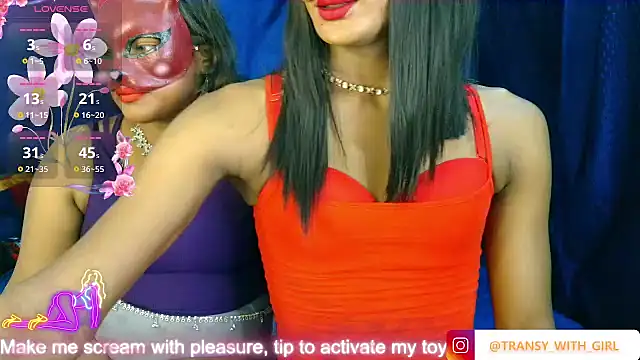 SEXYY TRANSY WITH GIRL online show from November 5, 2025, 9:15 pm