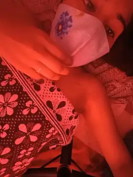 Snapshot of Tamil_White_Rose chatting on June 5, 2026, 9:26 am Tamil White Rose online show from June 5, 2026, 9:26 am