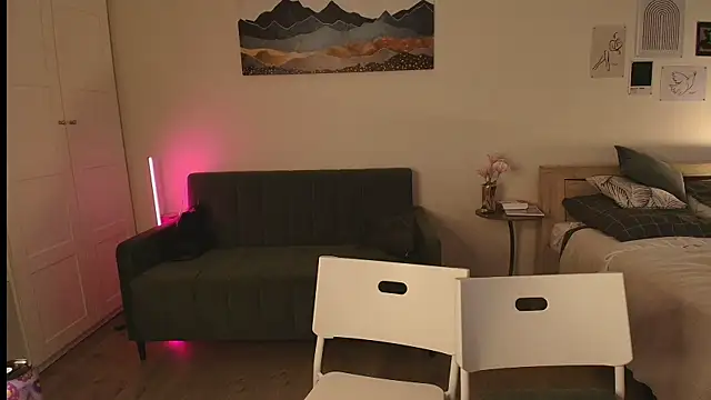 MelissaPinkiss online show from January 8, 2026, 11:34 am