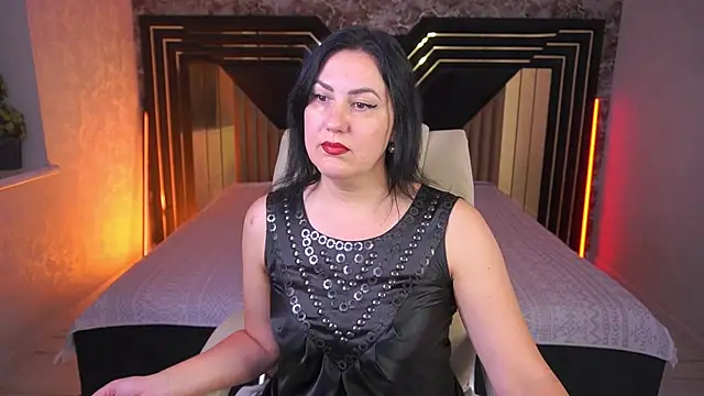 VelvetLuck online show from June 24, 2026, 8:08 pm