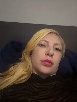 melisboa online show from January 18, 2026, 2:15 am