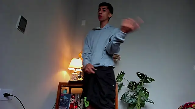 lucian davii online show from February 24, 2026, 2:48 pm