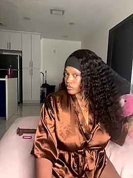 PrincessDreamm online show from December 2, 2025, 11:45 pm