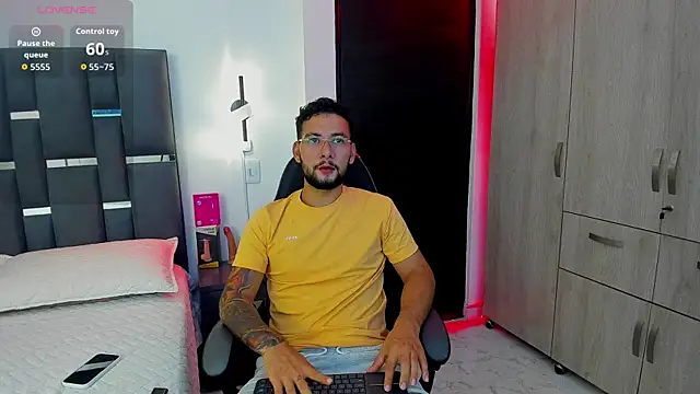 noah corvelle online show from November 17, 2025, 10:04 pm