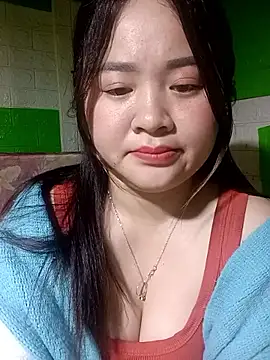 Bee-bgolden online show from December 13, 2025, 8:36 pm