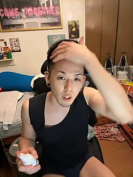 ippei0001 online show from November 17, 2025, 8:31 am