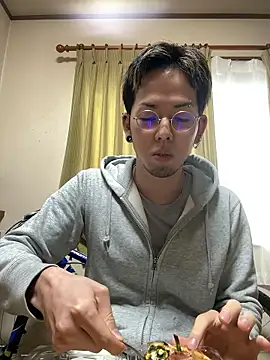 ippei0001 online show from June 25, 2026, 4:56 am